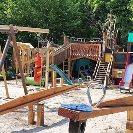 Chalet Vakantiehuisje In Het Bos *